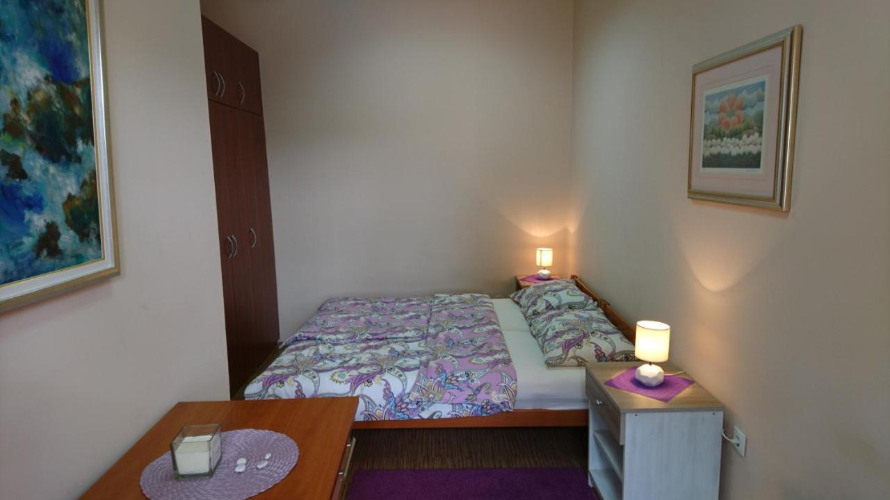 Apartment Mira Рийека Стая снимка
